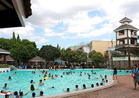 swimming pool near metro manila|RAVE: Water Park Pools .